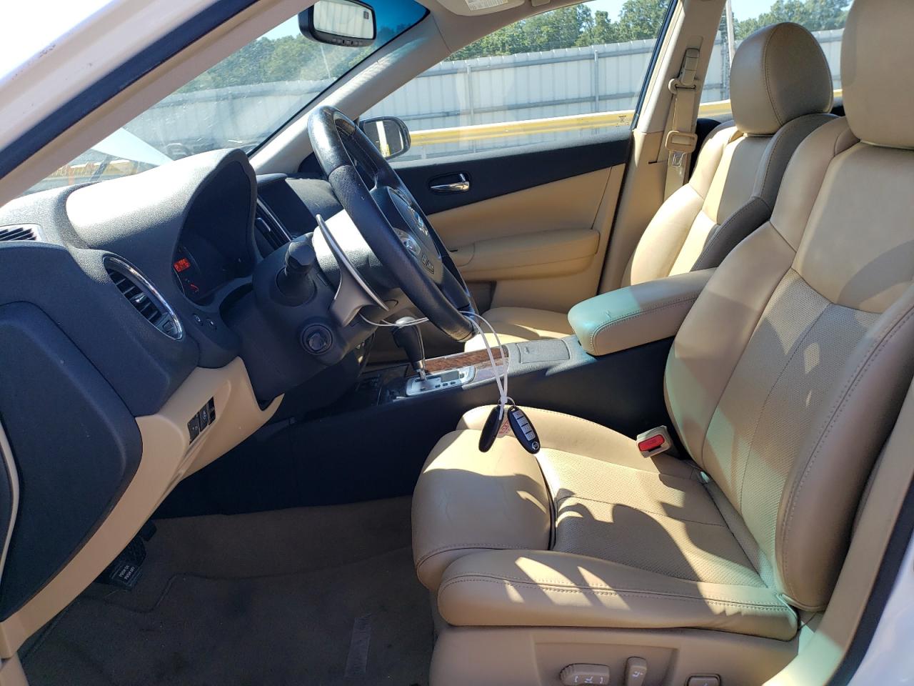 1N4AA5AP4AC842923 2010 Nissan Maxima S