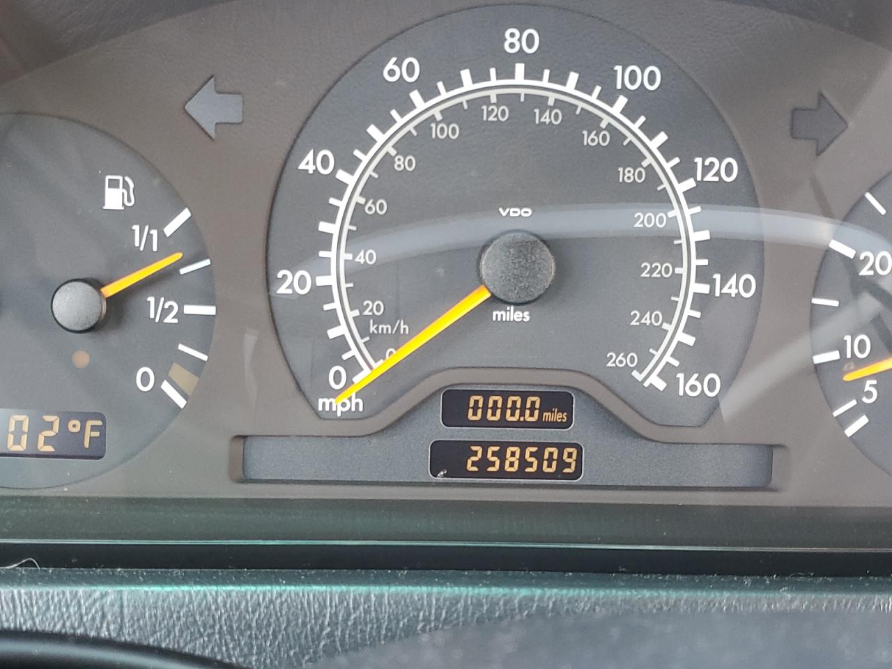 WDBHA24G1XA789622 1999 Mercedes-Benz C 230