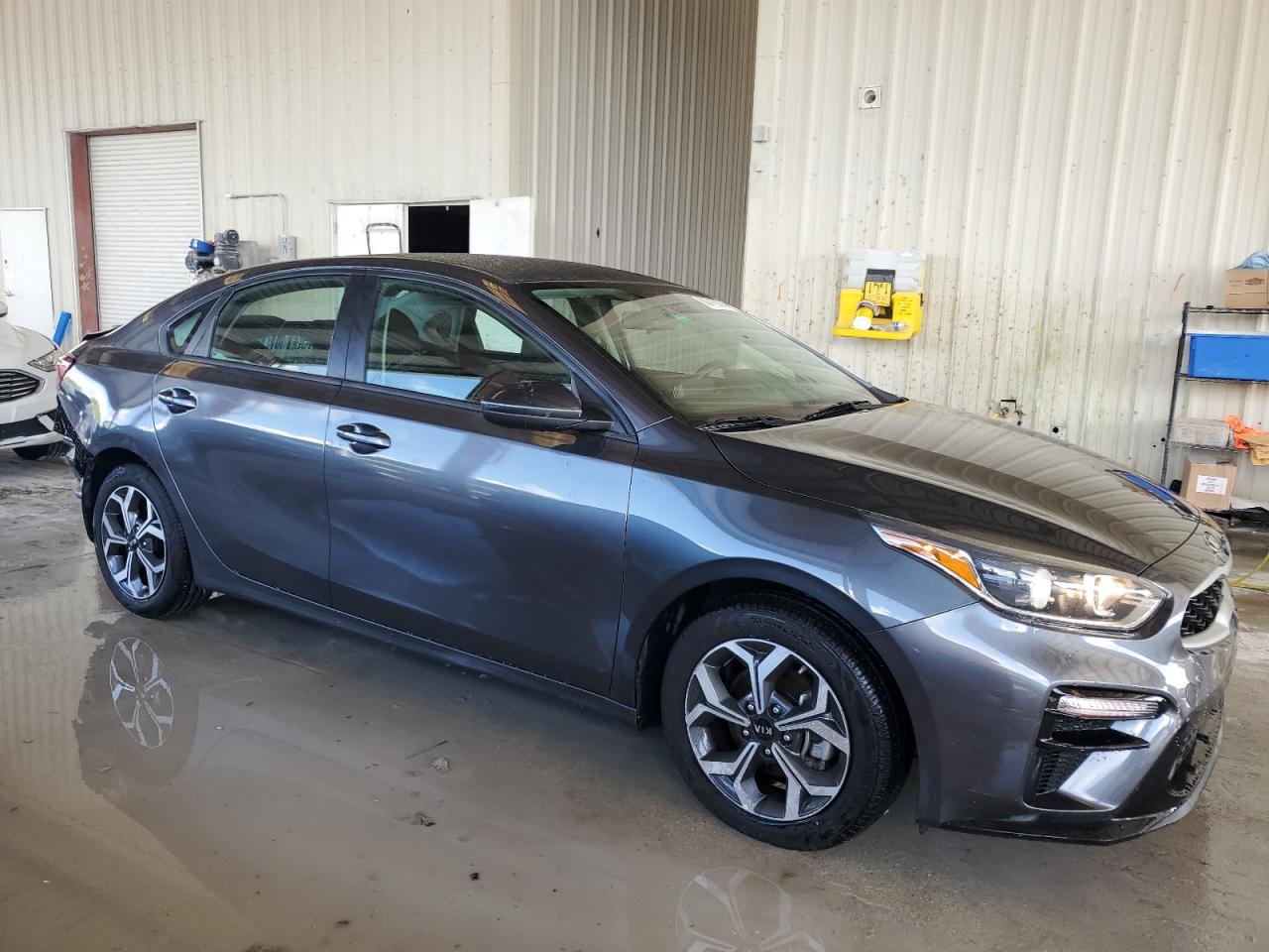 3KPF24AD7KE121115 2019 Kia Forte Fe