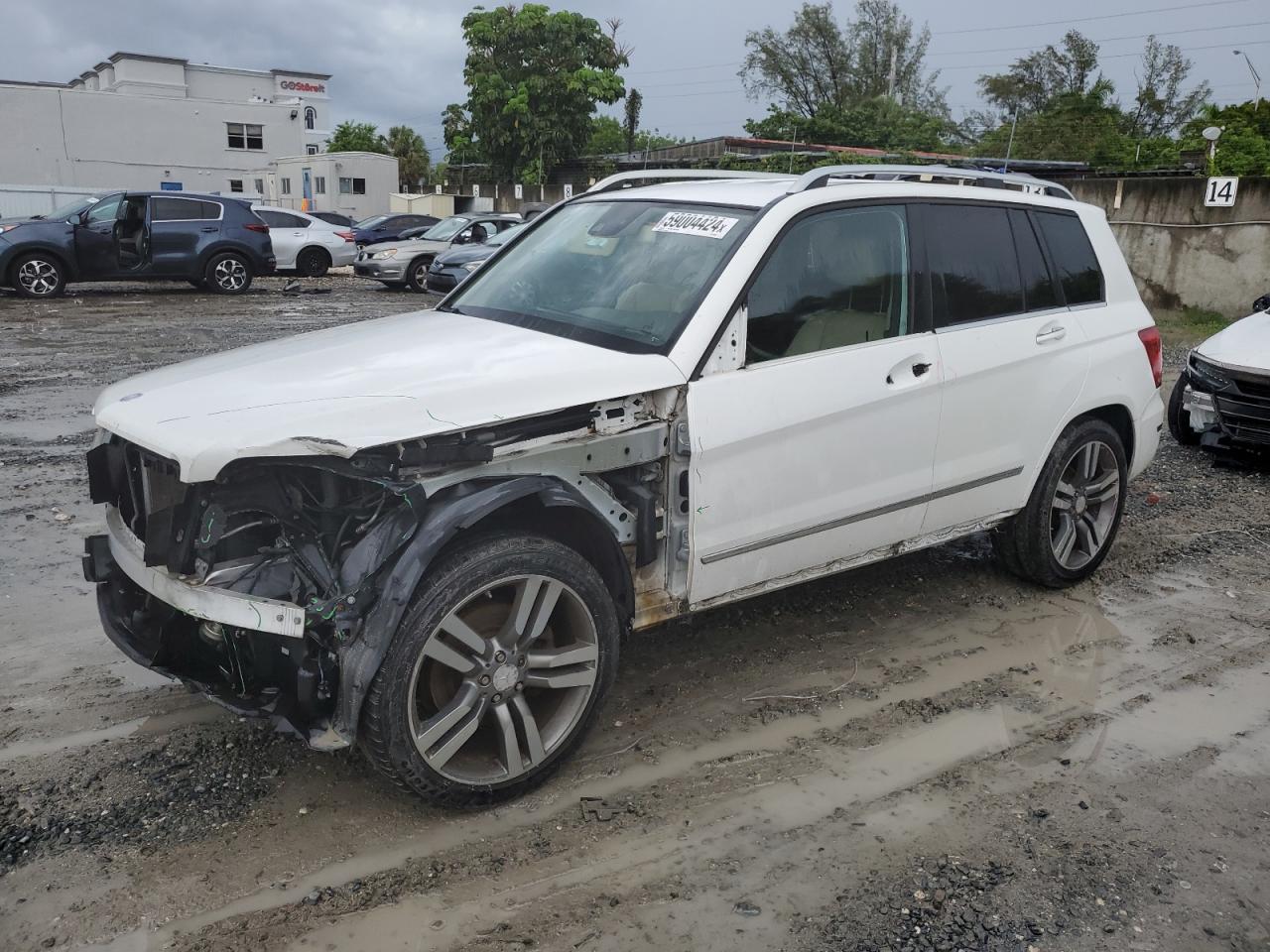 WDCGG5HB4DG071643 2013 Mercedes-Benz Glk 350