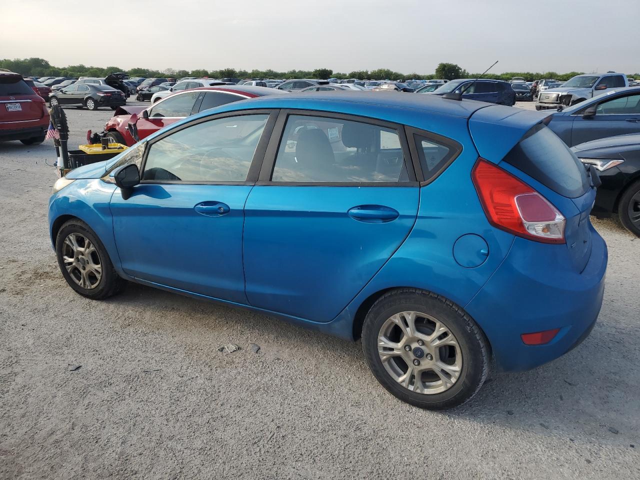 3FADP4EJXFM158394 2015 Ford Fiesta Se