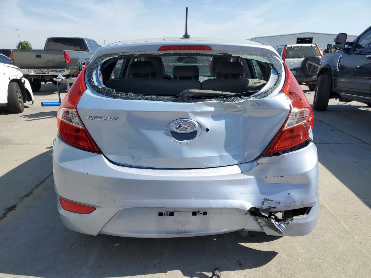 KMHCT5AE7EU162070 2014 Hyundai Accent Gls