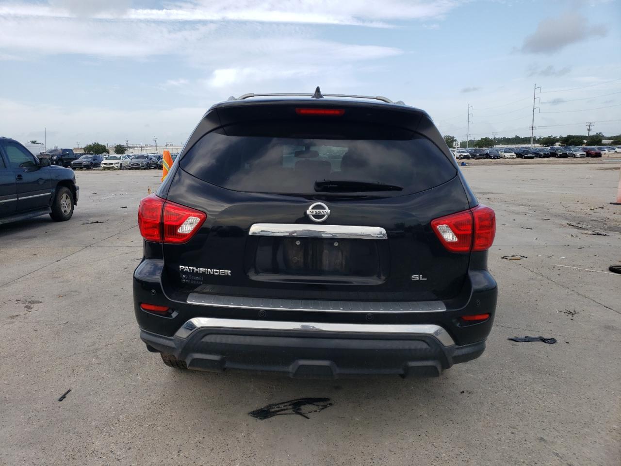 2019 Nissan Pathfinder S vin: 5N1DR2MN7KC638932