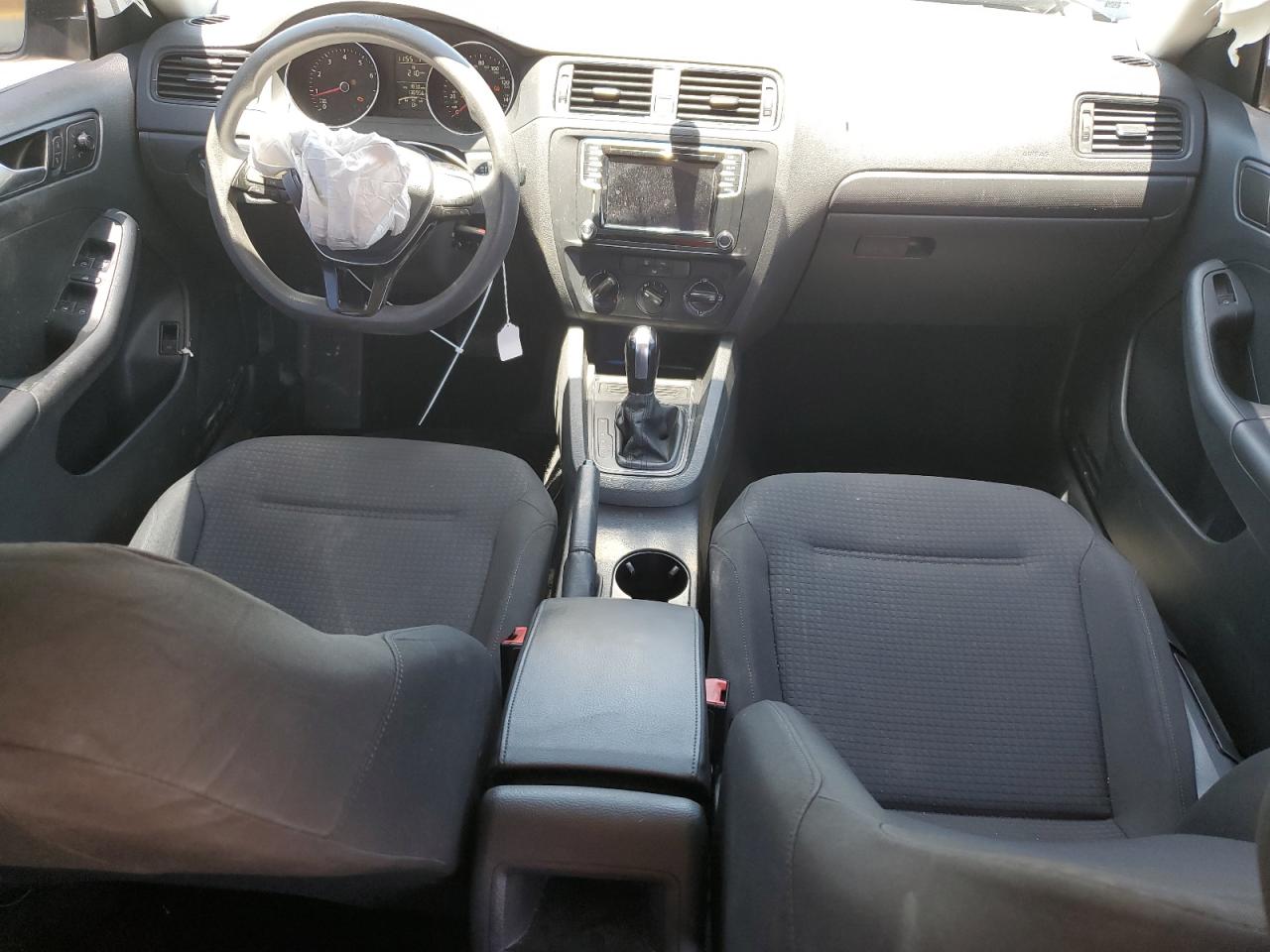 3VW267AJ7GM277742 2016 Volkswagen Jetta S