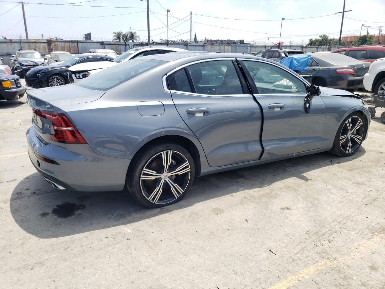 2022 Volvo S60 B5 Inscription vin: 7JRL12TL0NG174680