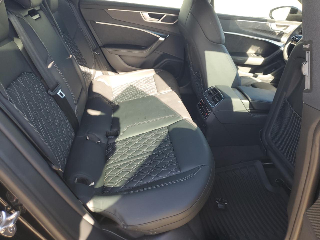 WAURFBF2XRN010042 2024 Audi S7 Premium Plus