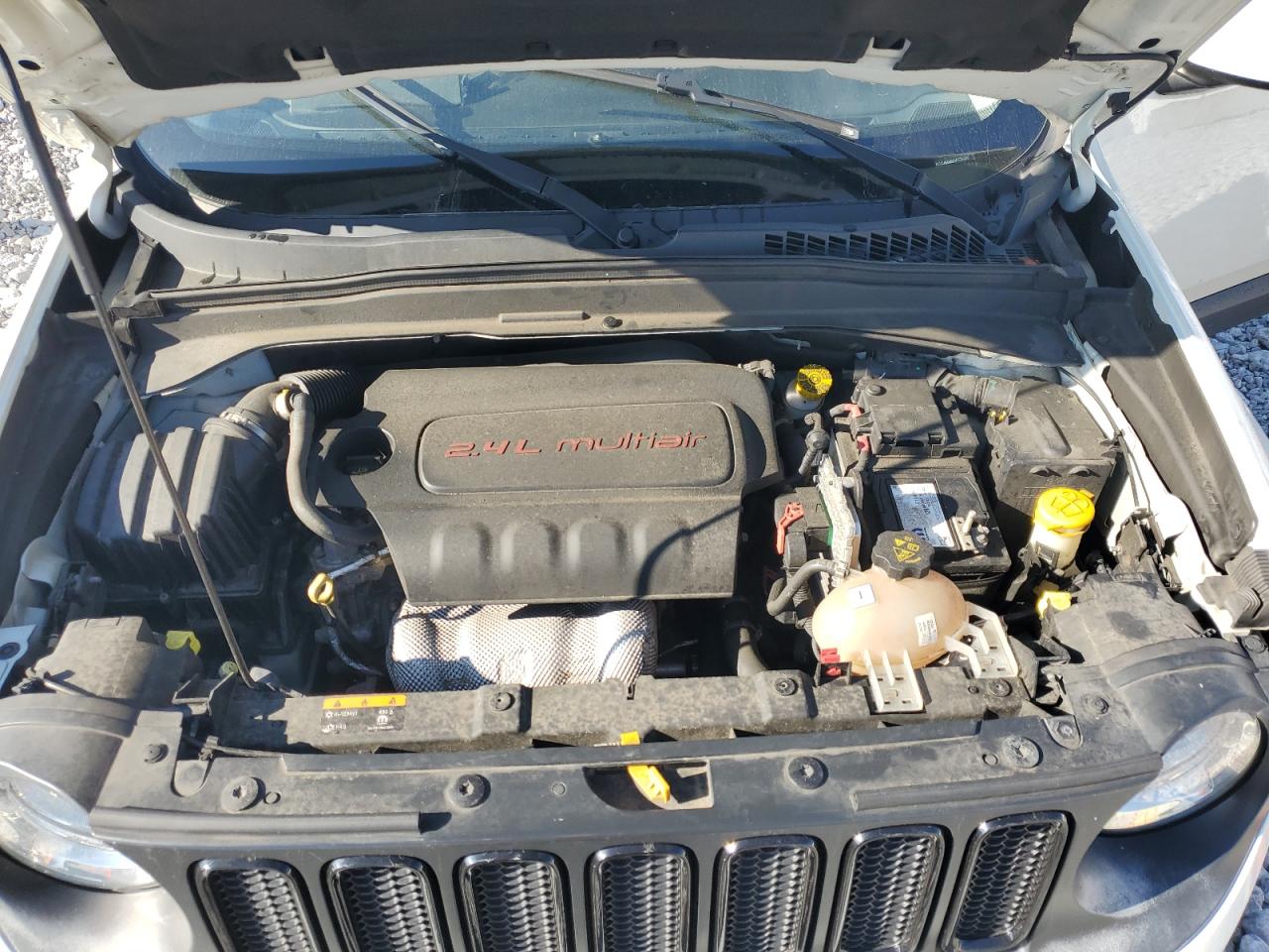 ZACCJBBB2HPF26088 2017 Jeep Renegade Latitude