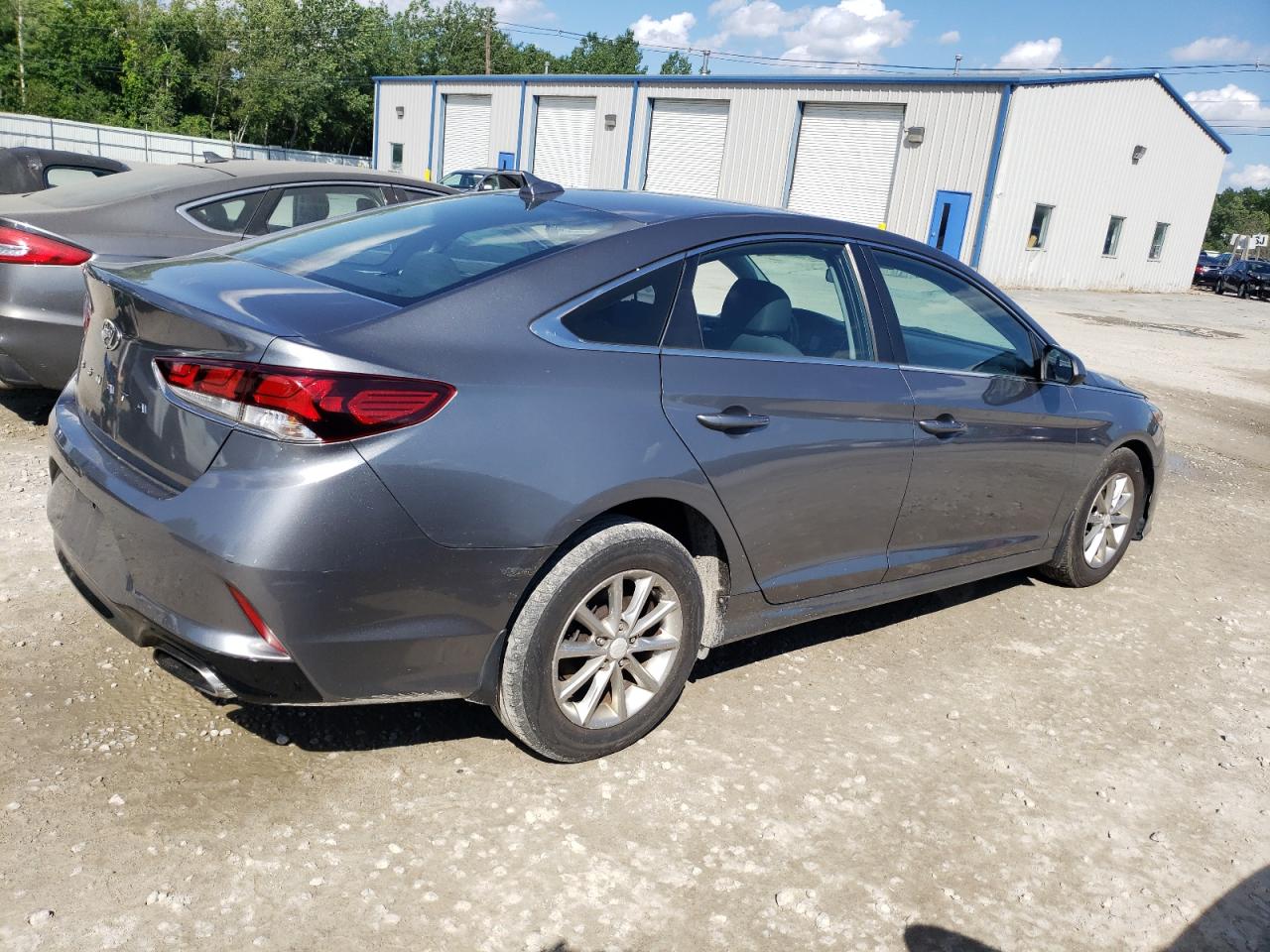 5NPE24AF7JH666075 2018 Hyundai Sonata Se