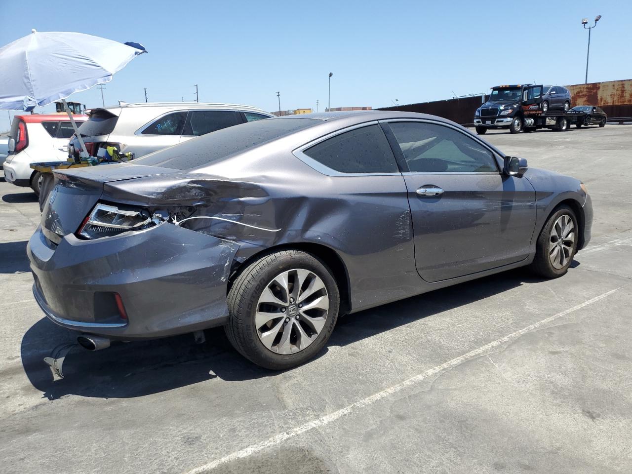 2015 Honda Accord Ex vin: 1HGCT1B74FA002360