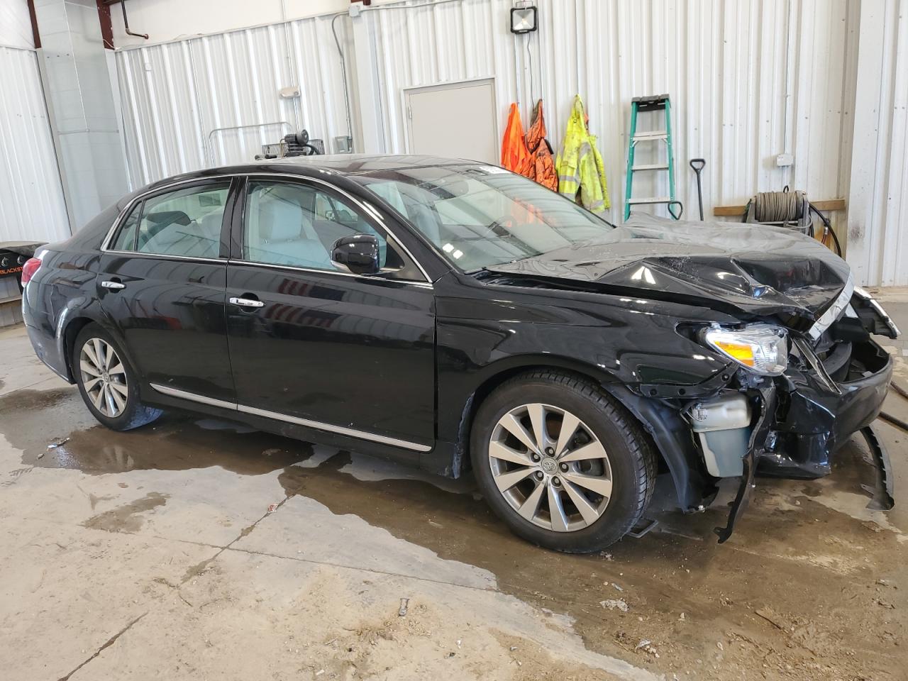 2012 Toyota Avalon Base vin: 4T1BK3DB5CU443771