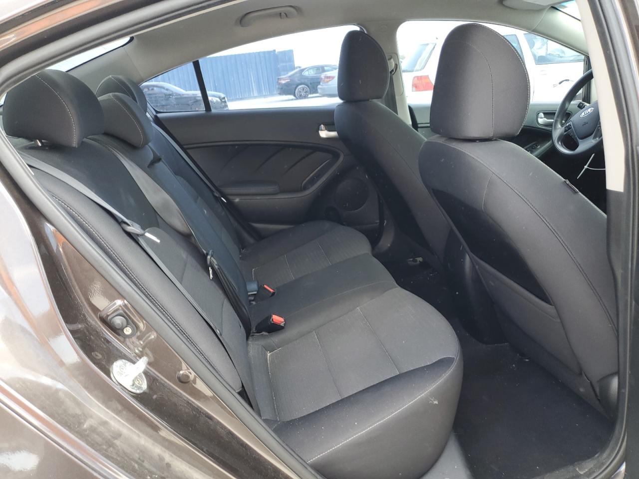 3KPFL4A70HE145482 2017 Kia Forte Lx