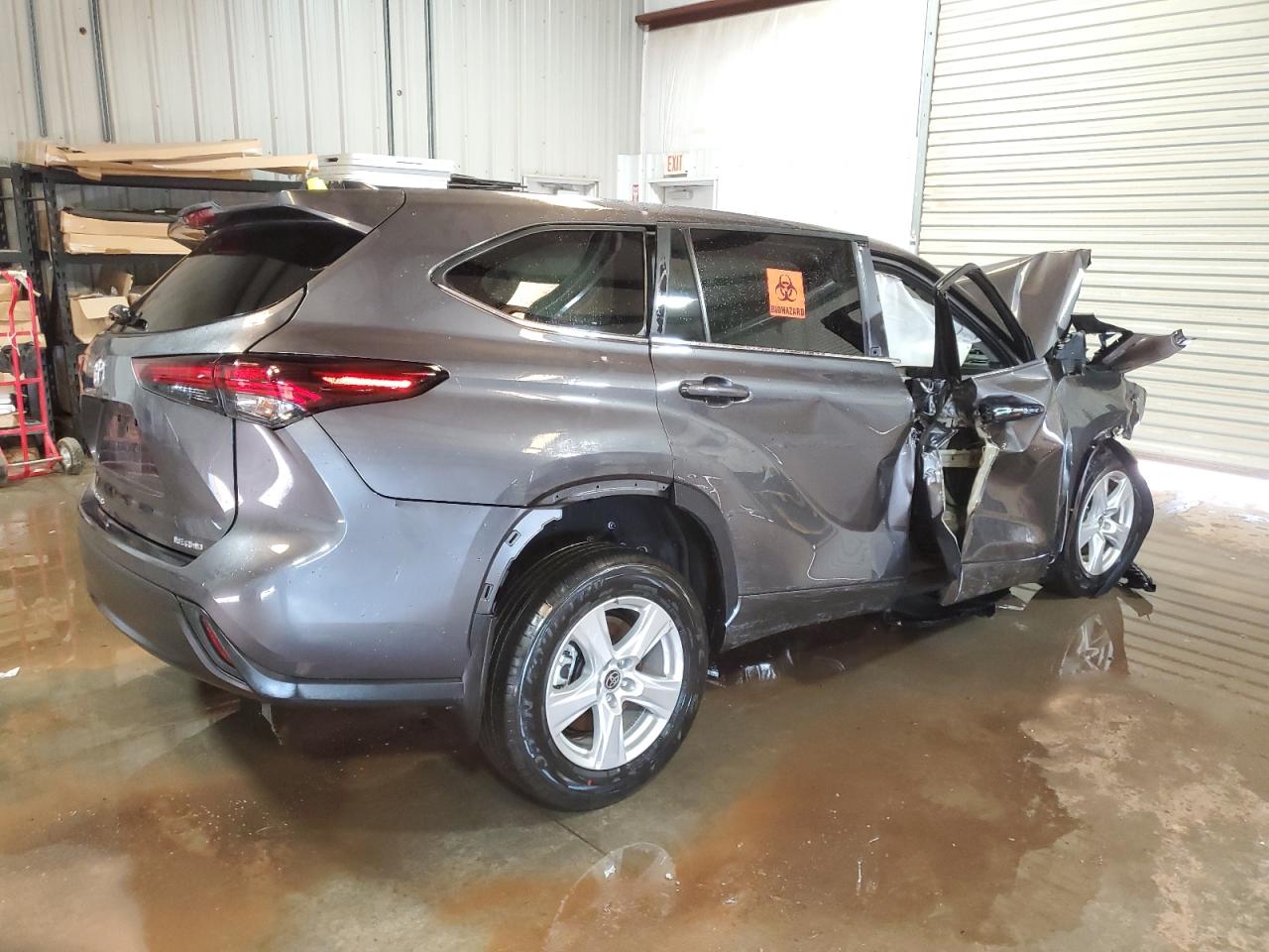 Lot #2710962569 2024 TOYOTA HIGHLANDER