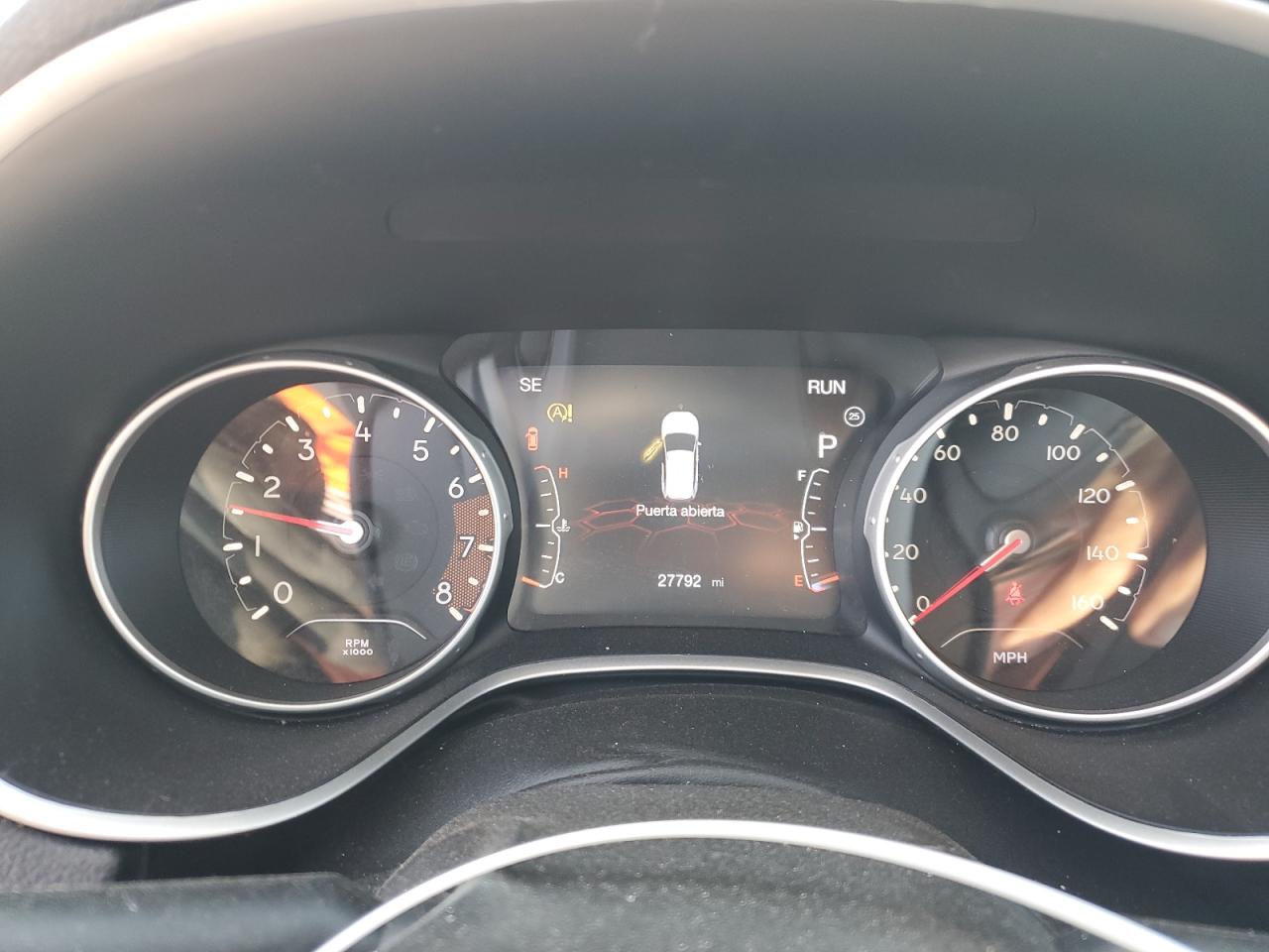 3C4NJDCB3KT761098 2019 Jeep Compass Limited