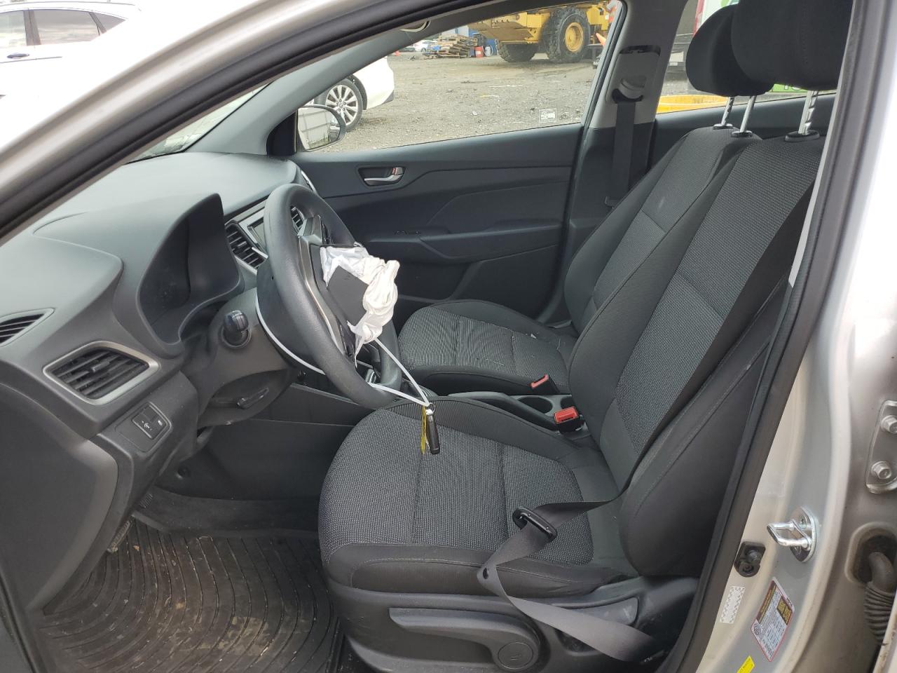 3KPC24A65ME142391 2021 Hyundai Accent Se