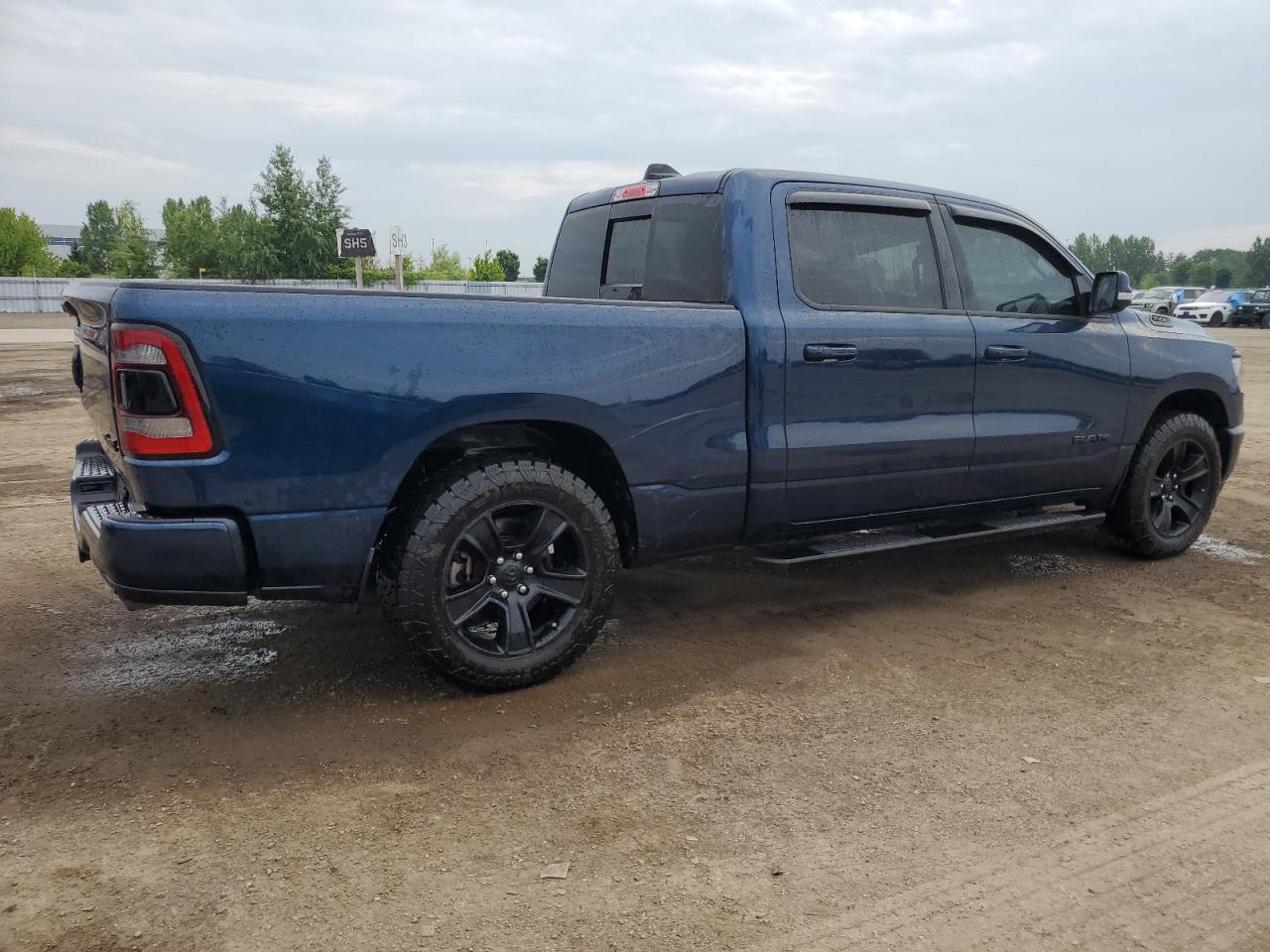 1C6SRFTT1NN208137 2022 Ram 1500 Sport