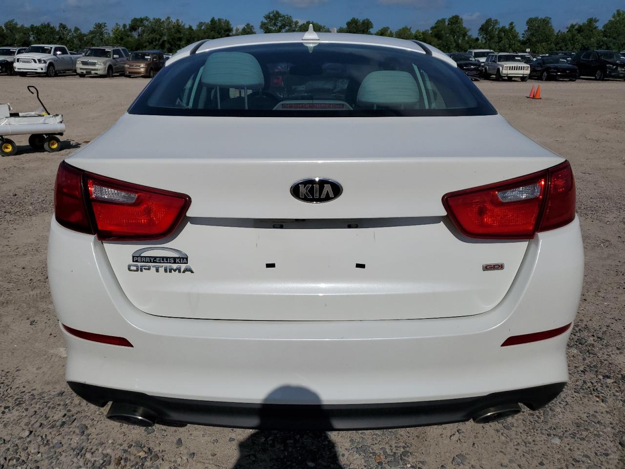 2015 Kia Optima Lx vin: KNAGM4A70F5553598