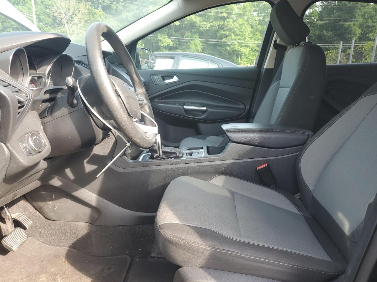 2019 Ford Escape Se vin: 1FMCU9GDXKUB14190