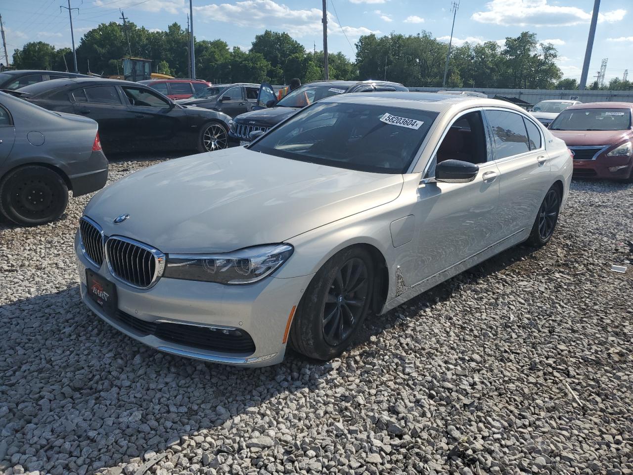 WBA7J2C3XHG497958 BMW 740 XE 2017