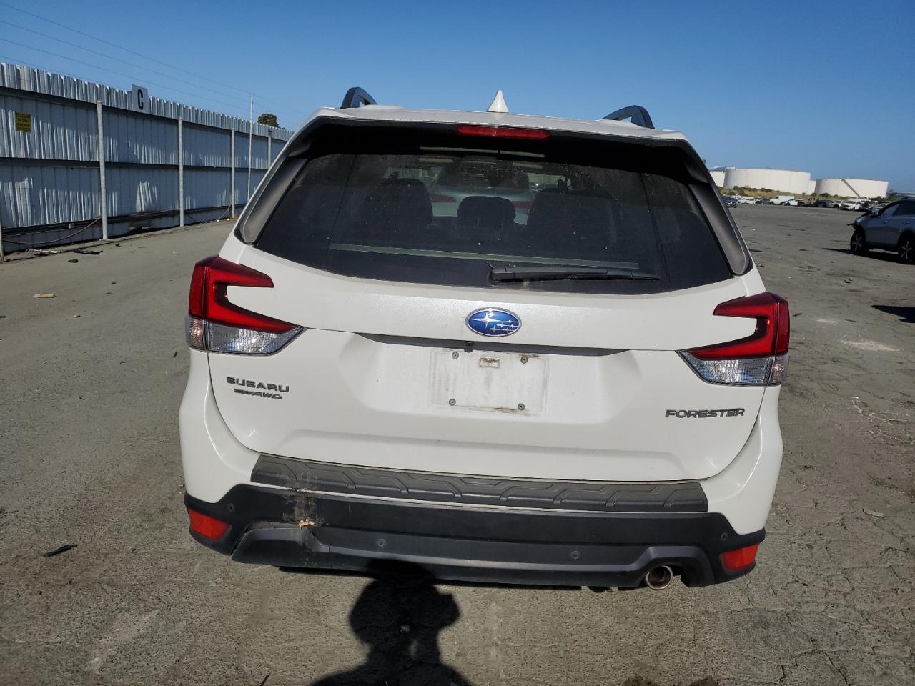 JF2SKAUC9KH589973 2019 Subaru Forester Limited