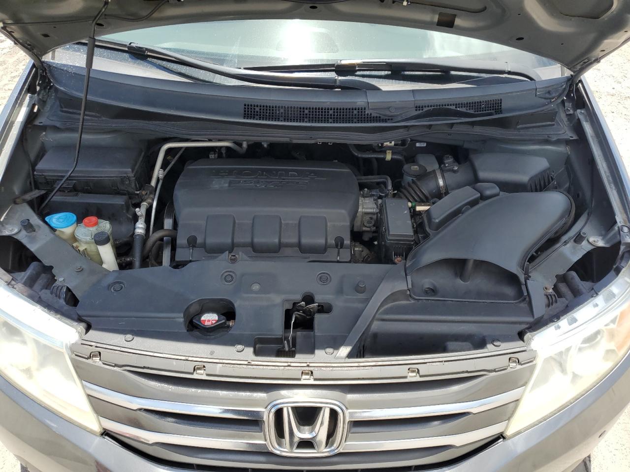 5FNRL5H96BB044765 2011 Honda Odyssey Touring