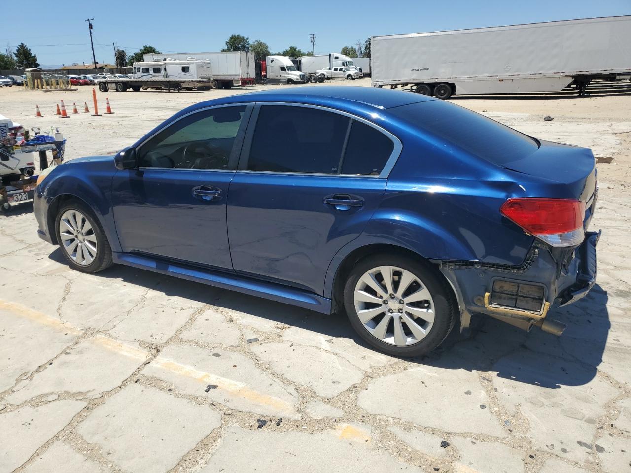 4S3BMBK6XA3215699 2010 Subaru Legacy 2.5I Limited