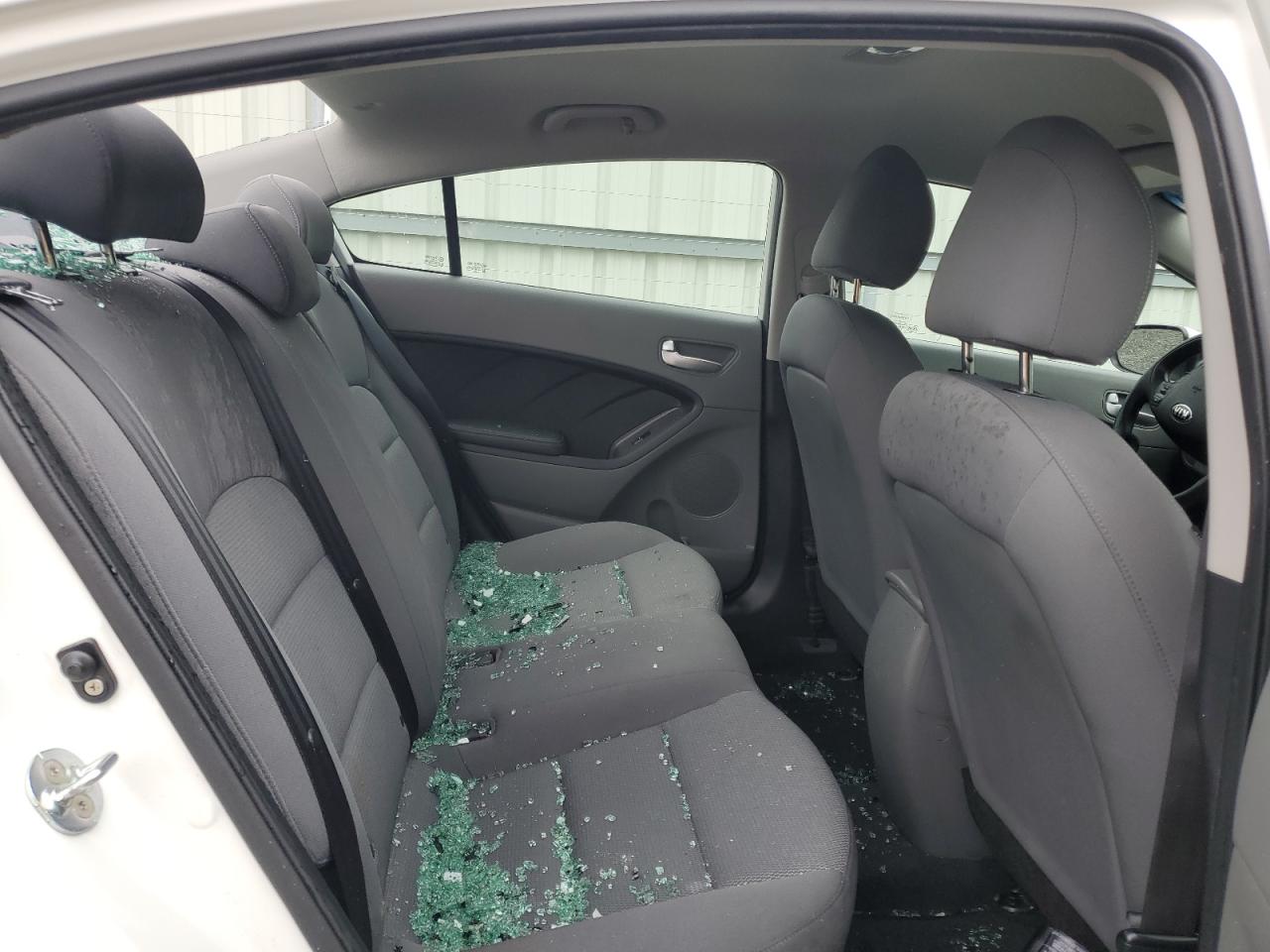 3KPFK4A70HE074707 2017 Kia Forte Lx