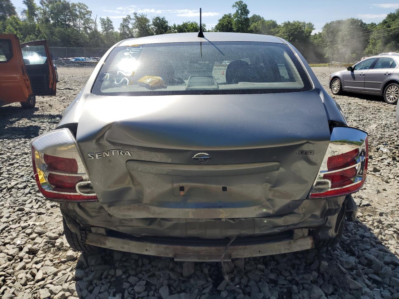 3N1AB61E39L692818 2009 Nissan Sentra 2.0