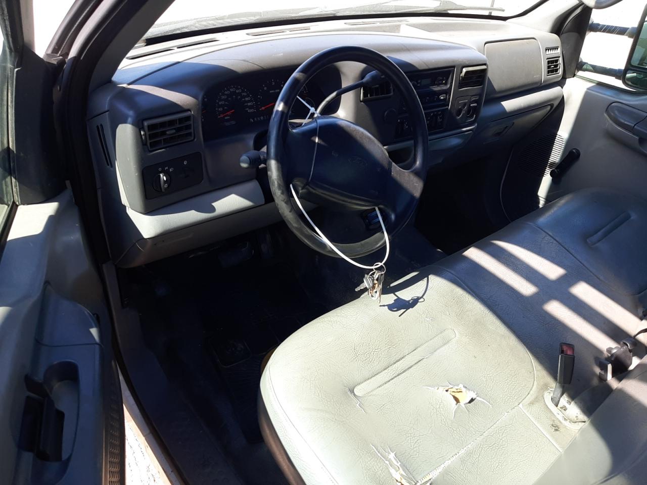 1FDWF36S42EA97224 2002 Ford F350 Super Duty