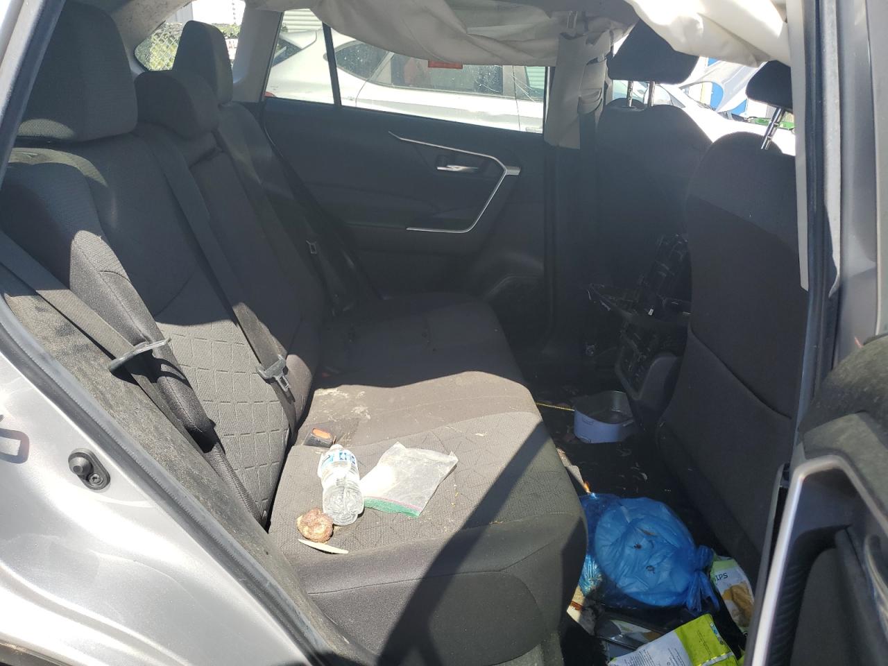 2T3P1RFV8NW286167 2022 Toyota Rav4 Xle