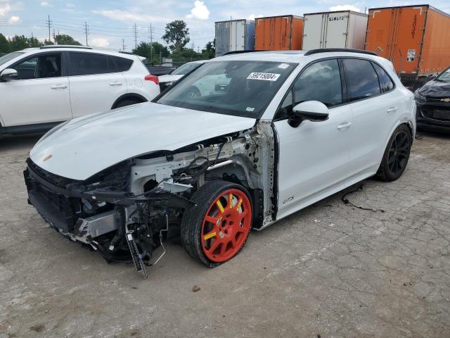 PORSCHE CAYENNE GTS