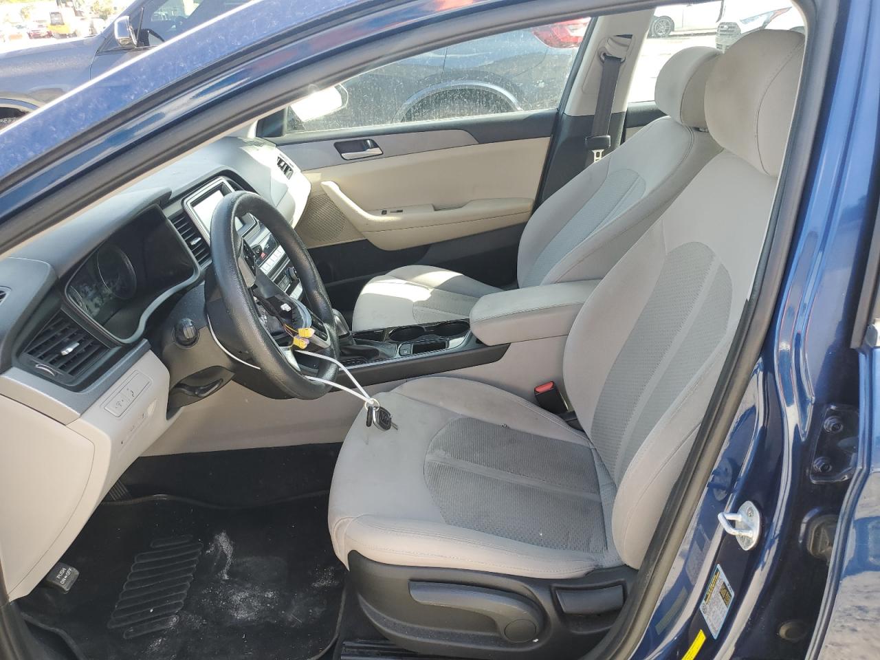 5NPE24AF1KH784351 2019 Hyundai Sonata Se