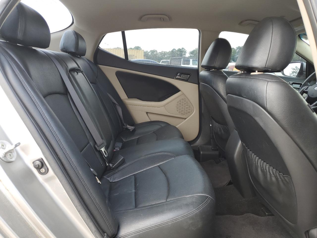 KNAGM4A70C5277368 2012 Kia Optima Lx