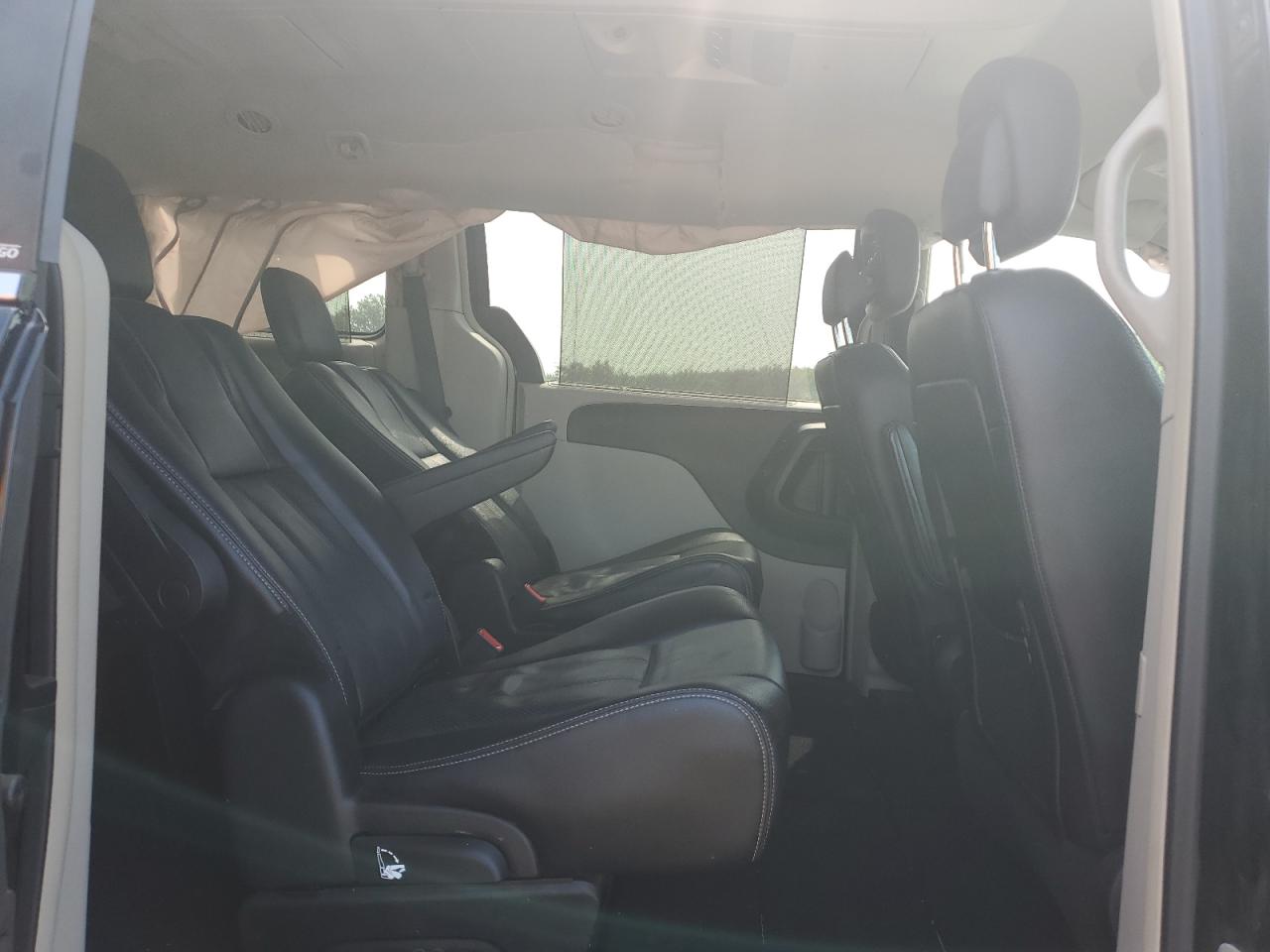 2C4RC1CGXER164530 2014 Chrysler Town & Country Touring L