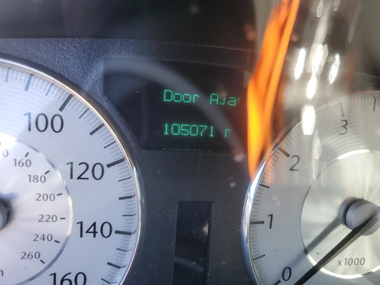 2C3KA63H88H251998 2008 Chrysler 300C