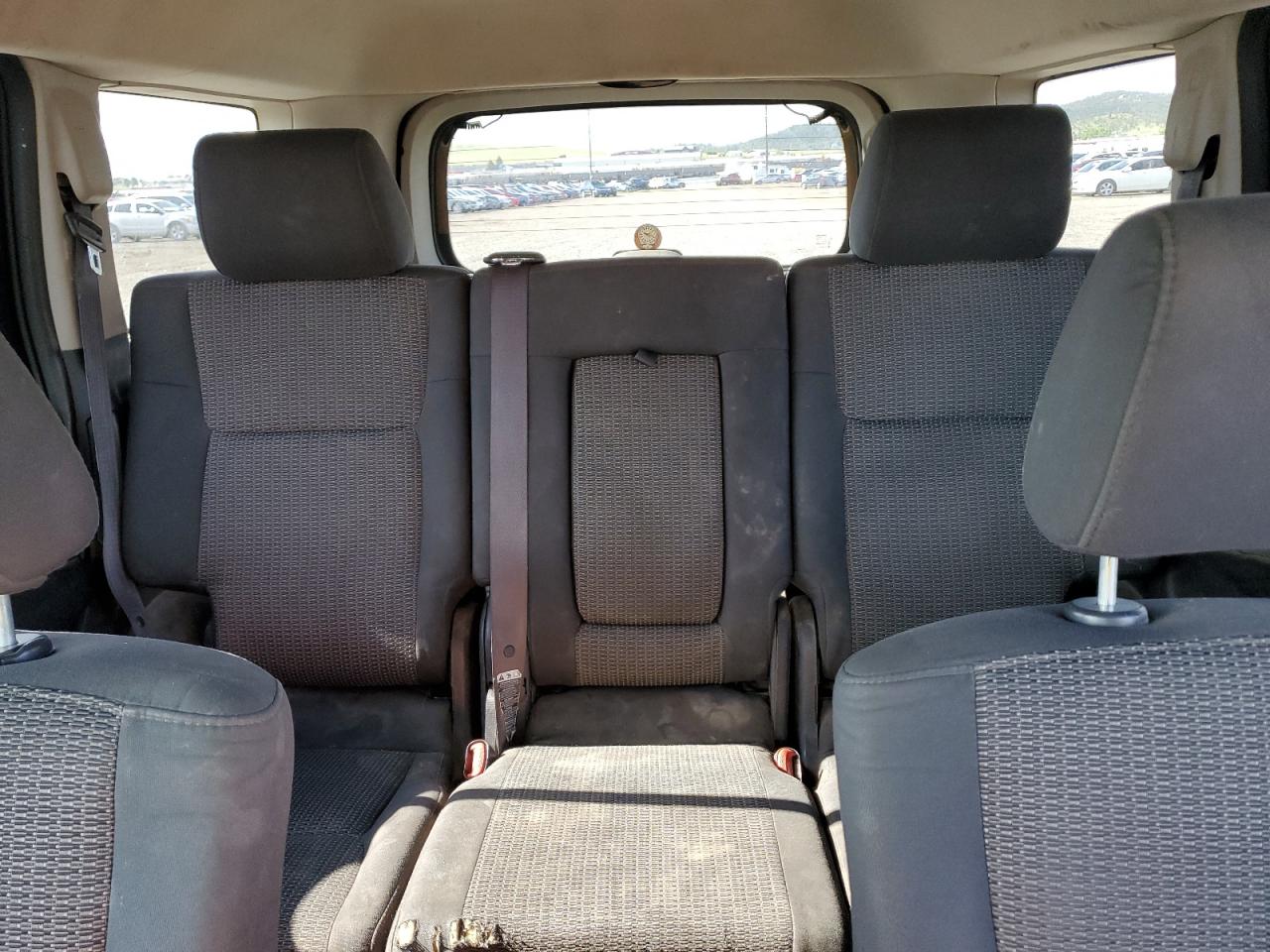 1J8HG48K58C228705 2008 Jeep Commander Sport