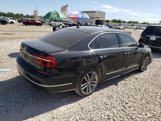 2017 VOLKSWAGEN PASSAT R-L - 1VWDT7A32HC083853