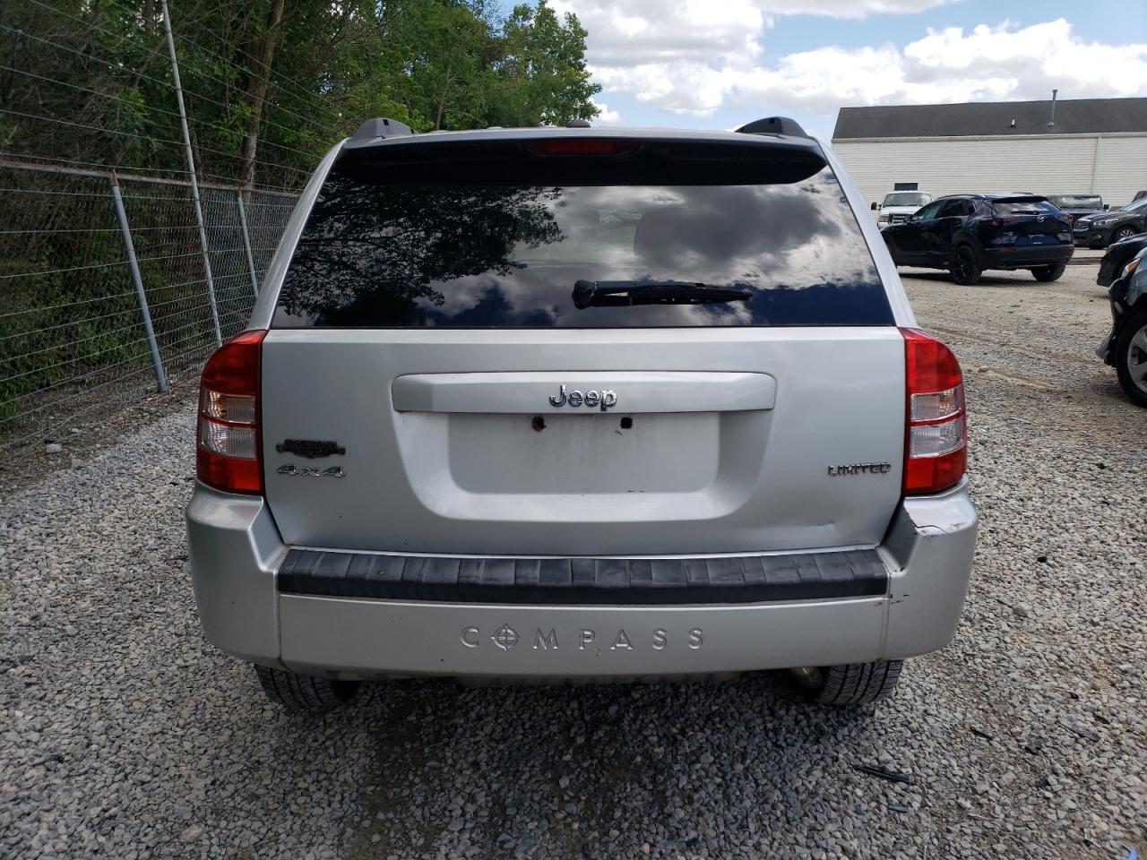 1J4NF5FB8AD581567 2010 Jeep Compass Limited