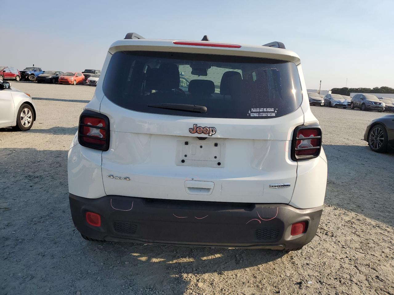 ZACNJDB16NPN97203 2022 Jeep Renegade Latitude