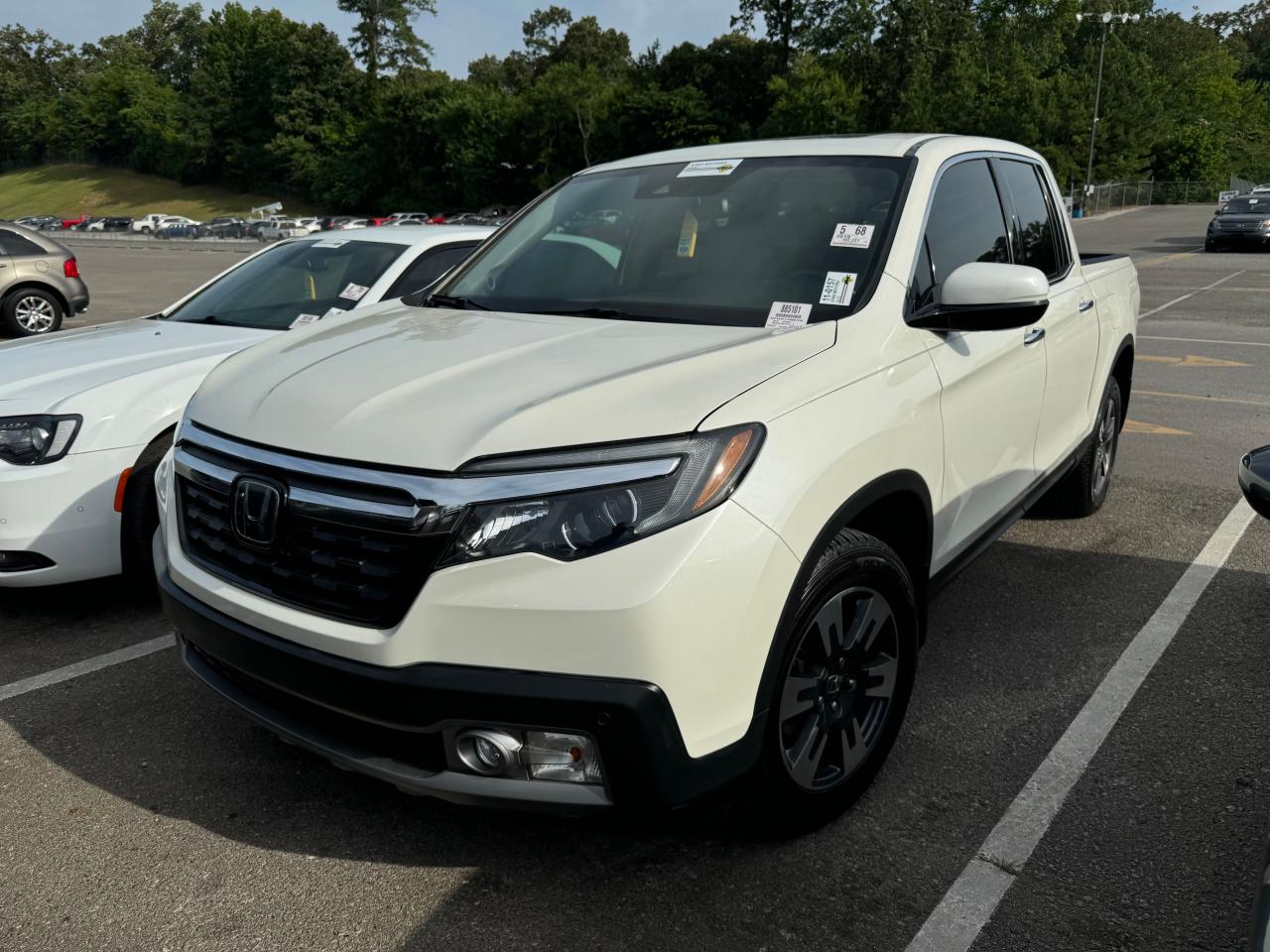 2019 Honda Ridgeline Rtl vin: 5FPYK3F77KB007249