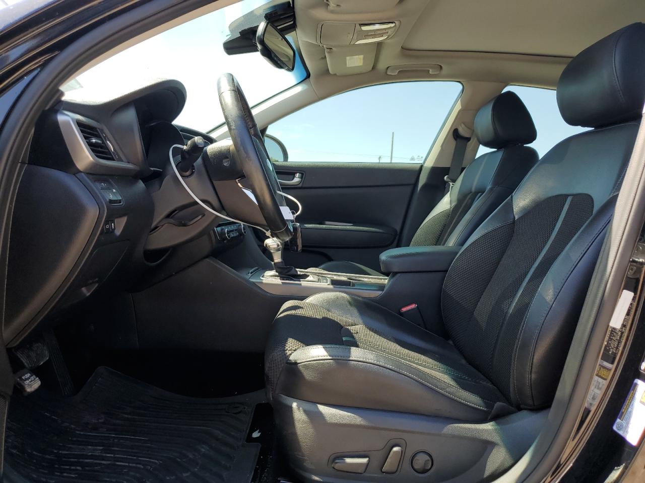 5XXGT4L37KG306911 2019 Kia Optima Lx