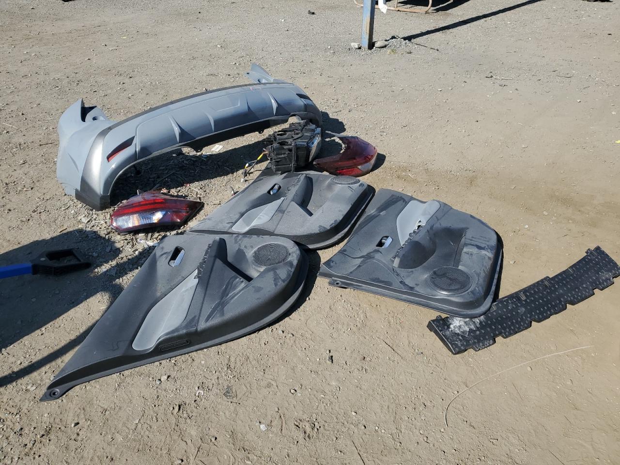 3N1CP5DV1ML507450 2021 Nissan Kicks Sr