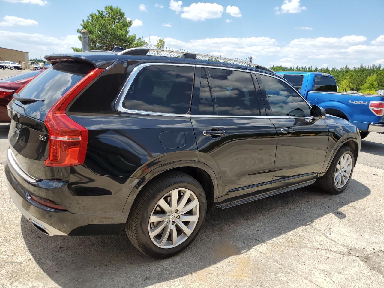 2016 Volvo Xc90 T6 vin: YV4A22PK1G1052501