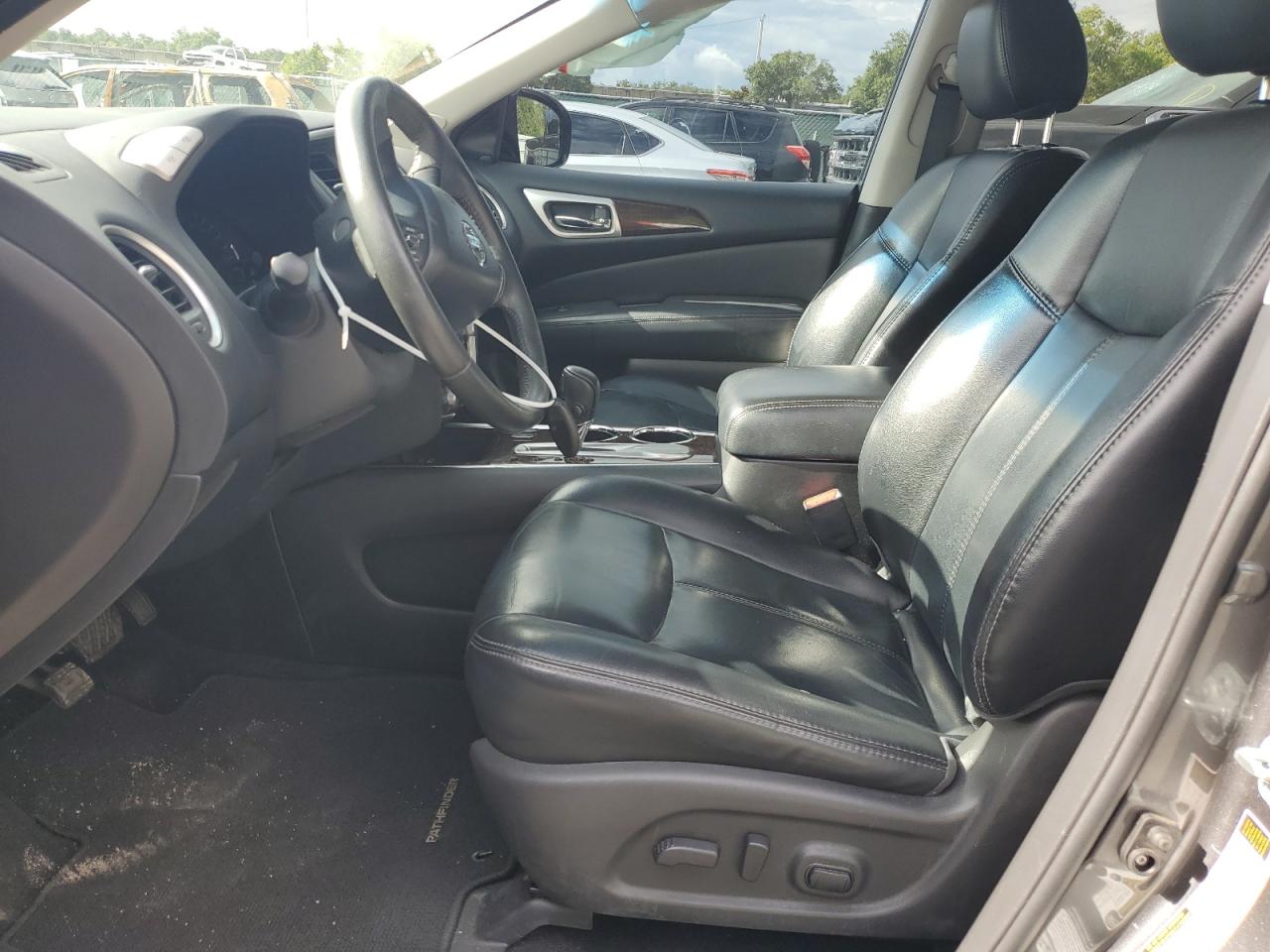 5N1AR2MN7FC723035 2015 Nissan Pathfinder S