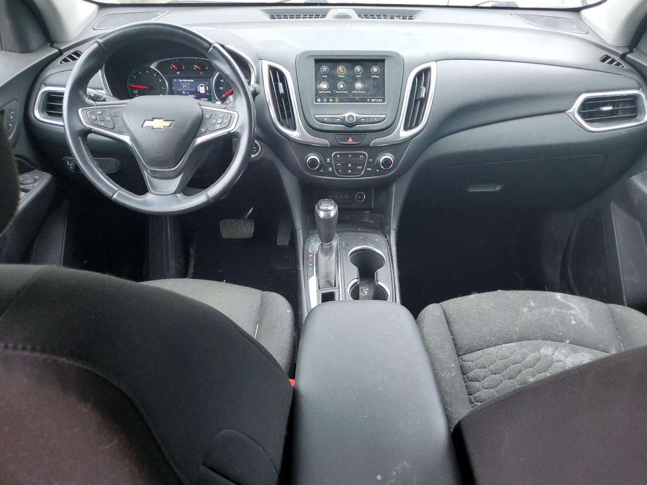 2GNAXKEV5K6218940 2019 Chevrolet Equinox Lt