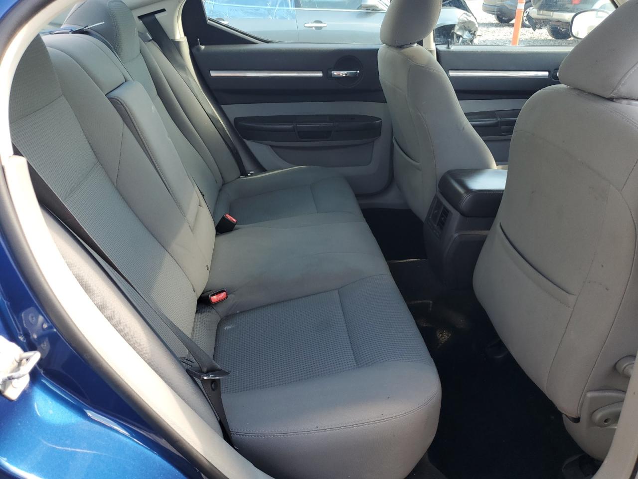 2B3CK3CV7AH133188 2010 Dodge Charger Sxt