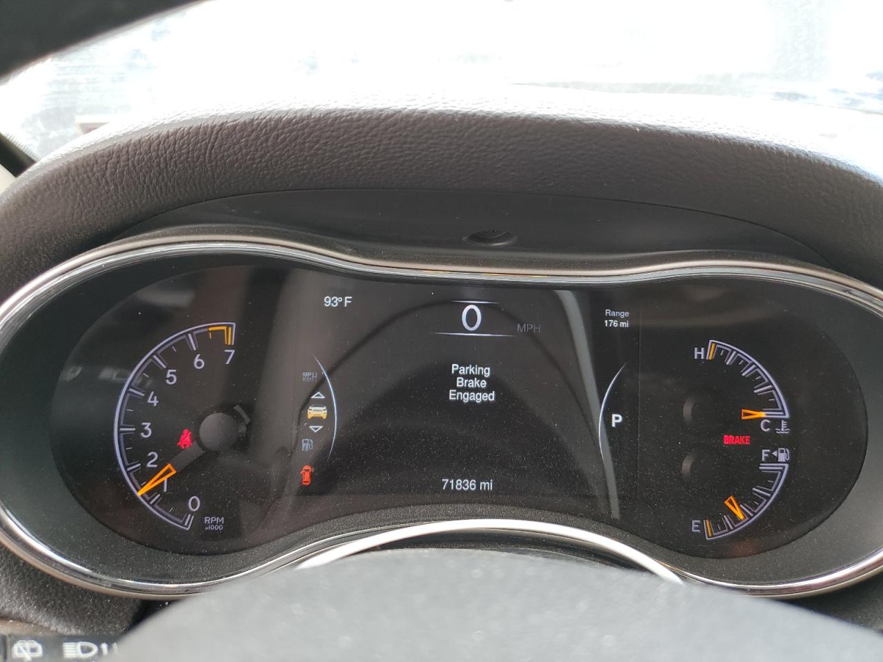 1C4RJFAG8FC608195 2015 Jeep Grand Cherokee Laredo