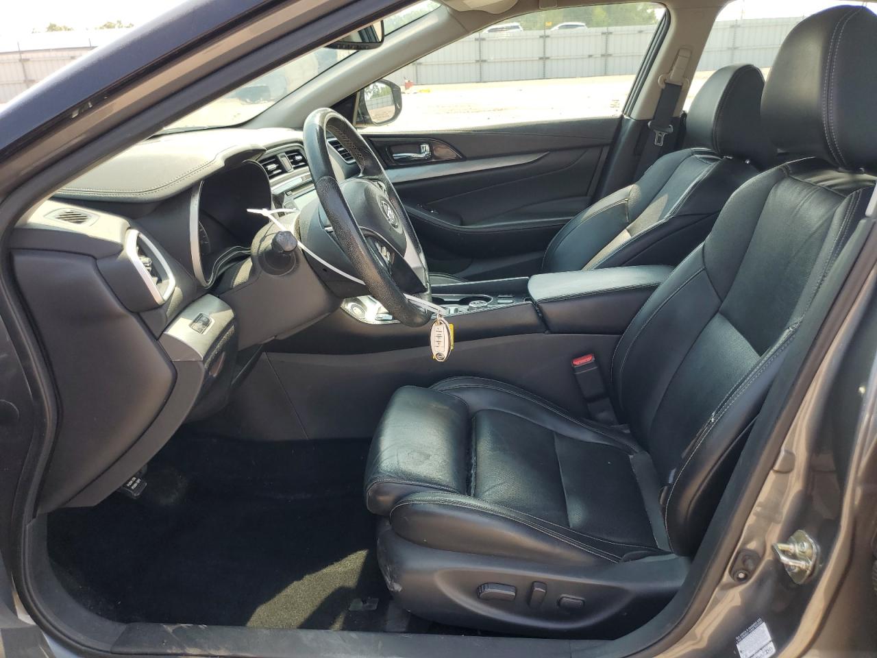 1N4AA6AP5GC904523 2016 Nissan Maxima 3.5S