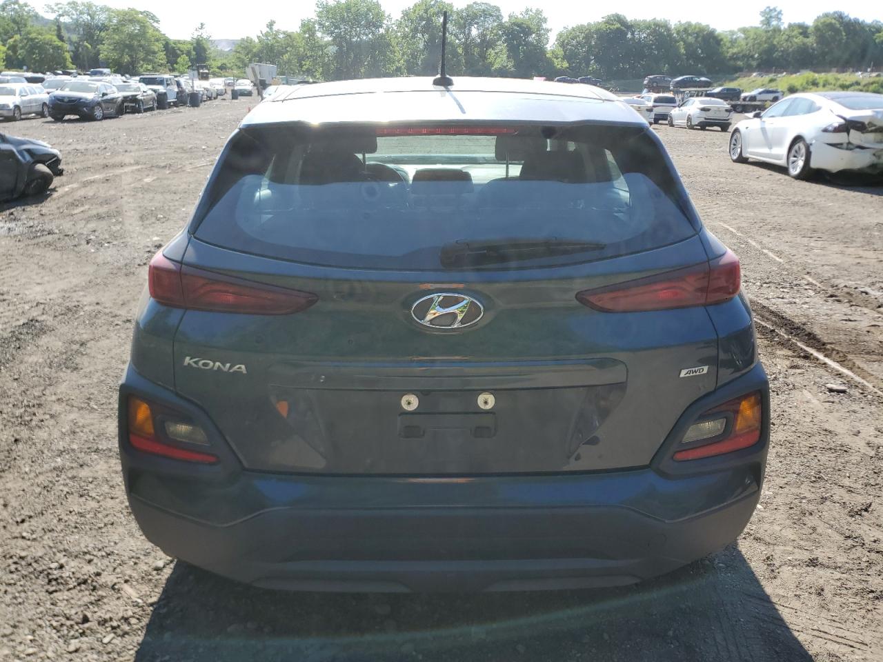 KM8K1CAA6JU108224 2018 Hyundai Kona Se