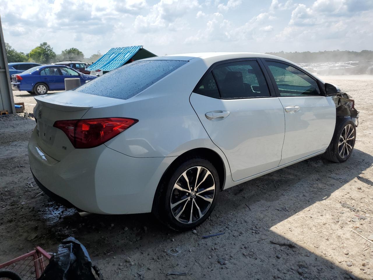 5YFBURHE1JP815560 2018 Toyota Corolla L