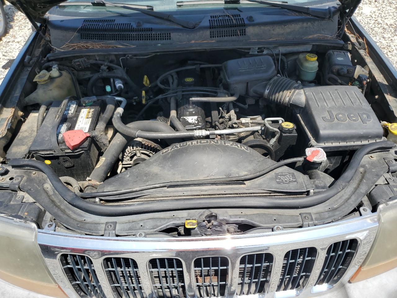 1J4G248S9YC222238 2000 Jeep Grand Cherokee Laredo